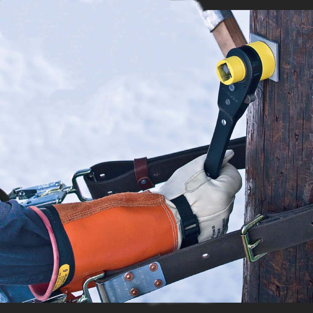 Klein 4-in-1 Lineman's Ratcheting Wrench