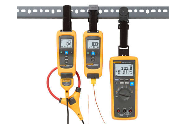 Fluke ToolPak Magnetic Meter Hanger
